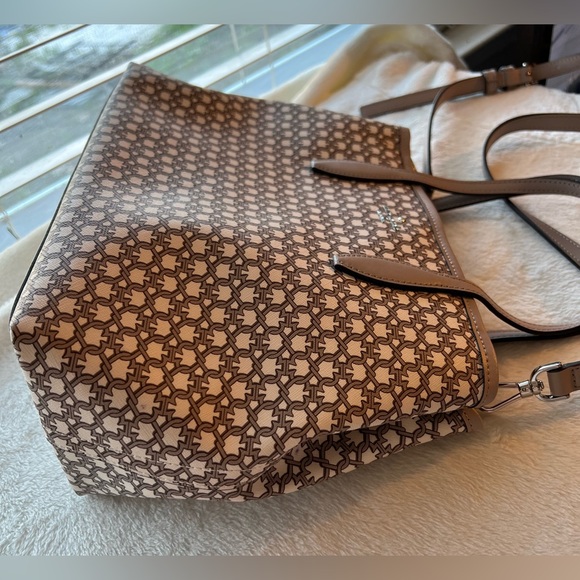 Beautiful authentic Kate Spade satchel bag. Gray and white color, like new. - Picture 9 of 15